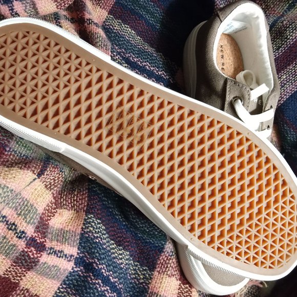 NIB New Republic canvas cork shoes - Picture 4 of 8